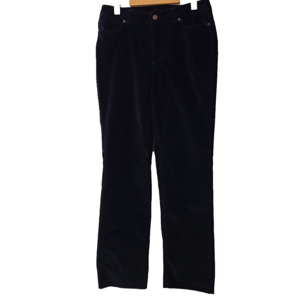 L.l. Bean women's classic black straight leg corduroy pants